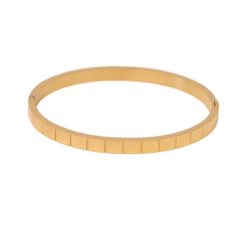 High End PVD 18K Gold Plated Plaid Bangle Bracelet Stainless Steel Jewelry Tarnish Free & Waterproof