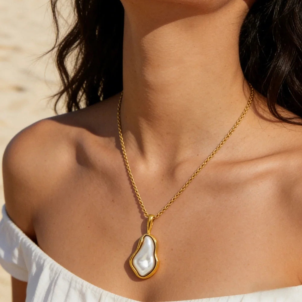 Joolim Jewelry 18K Gold Plated Waterproof Fashion Irregular Pearl Pendant Twisted Rope Chain Necklace Stainless Steel Jewelry